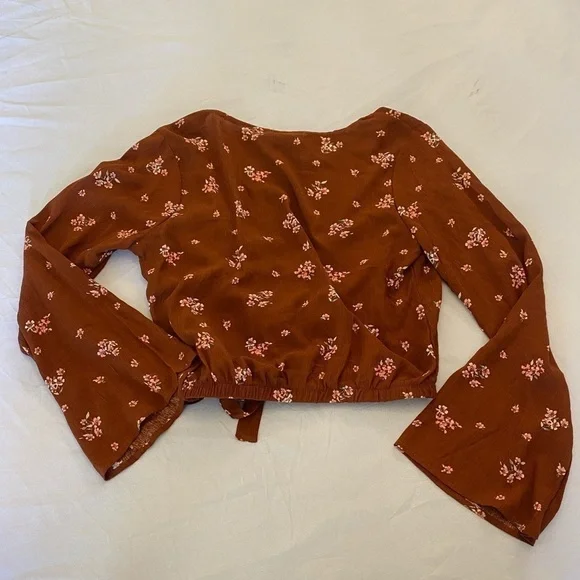 WE MY PEOPLE Blouse - Picture 8 of 8